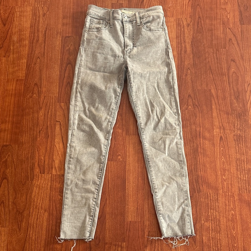 Levi Mile high super skinny  Gray Women's Jeans size 25